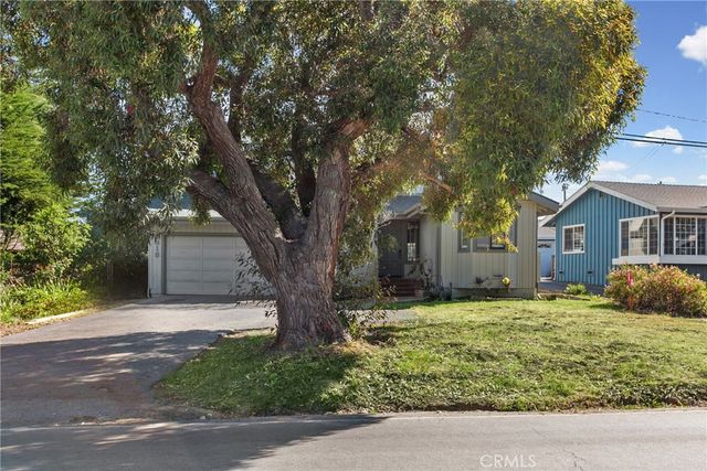 2918 Burton Drive, Cambria, CA 93428