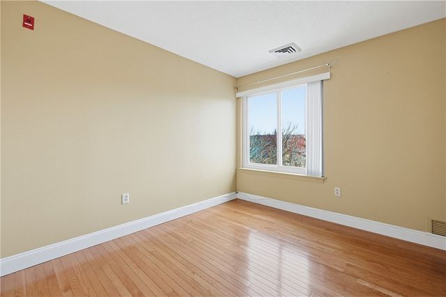 1800 Douglas Avenue 327, North Providence, RI 02904