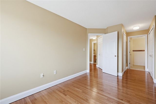 1800 Douglas Avenue 327, North Providence, RI 02904