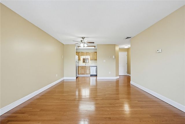 1800 Douglas Avenue 327, North Providence, RI 02904