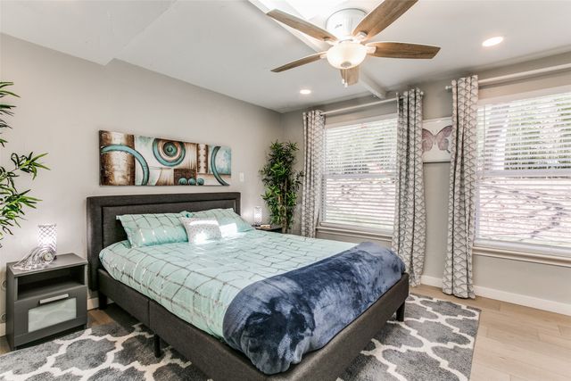 2010 N Locust Street, Denton, TX 76209