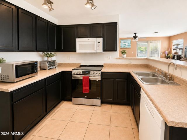 2430 S 159TH Lane, Goodyear, AZ 85338