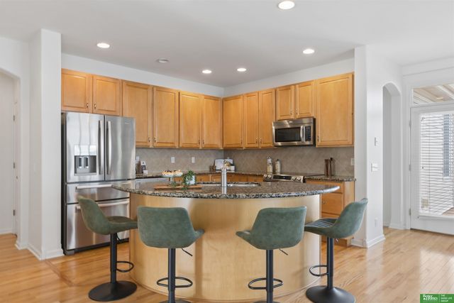 9801 S 28th Street, Bellevue, NE 68123