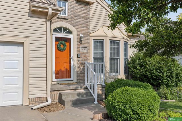 9801 S 28th Street, Bellevue, NE 68123