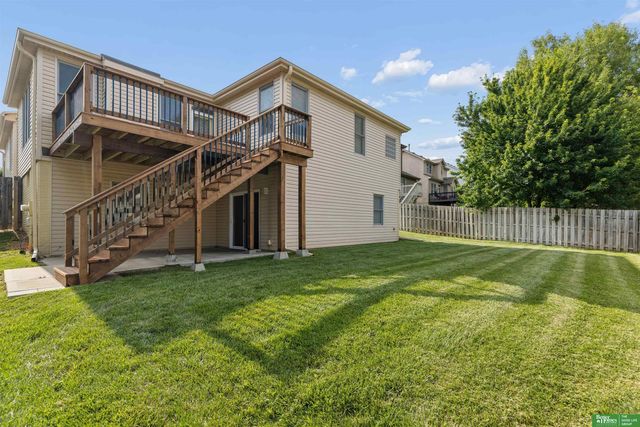 9801 S 28th Street, Bellevue, NE 68123