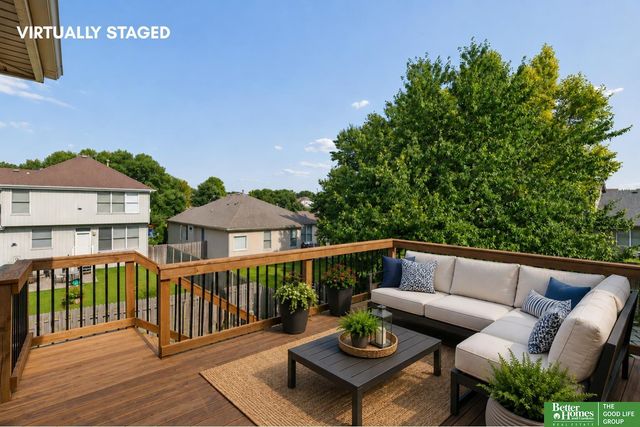 9801 S 28th Street, Bellevue, NE 68123