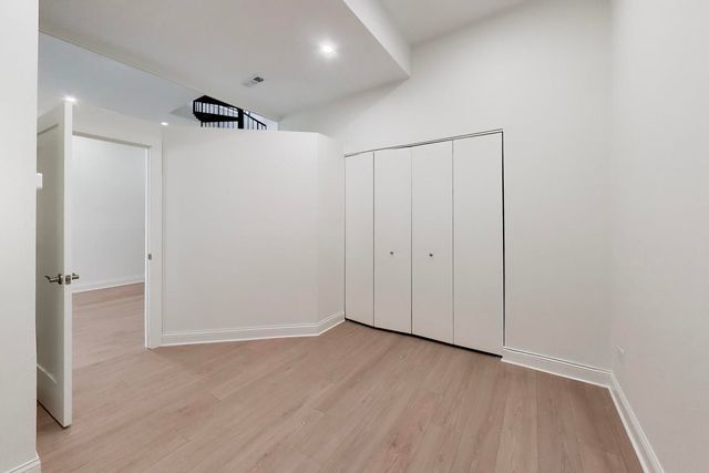 939 W Madison Street 507, Chicago, IL 60607