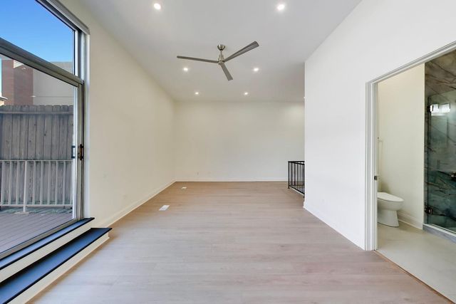 939 W Madison Street 507, Chicago, IL 60607