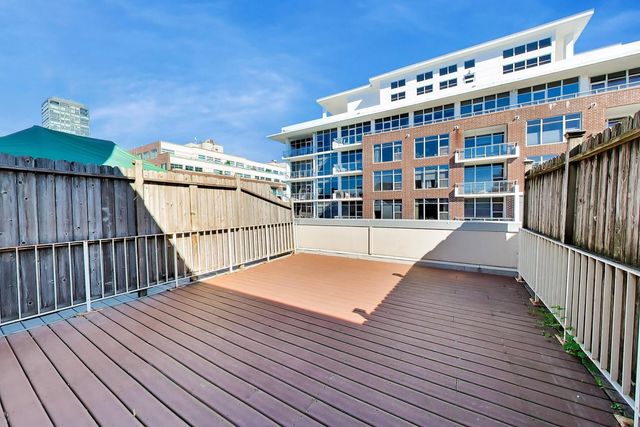 939 W Madison Street 507, Chicago, IL 60607