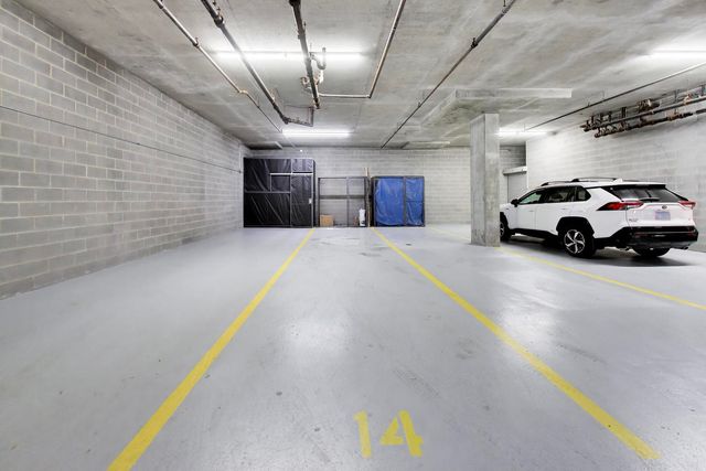 939 W Madison Street 507, Chicago, IL 60607
