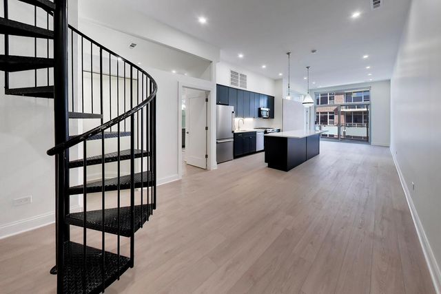 939 W Madison Street 507, Chicago, IL 60607