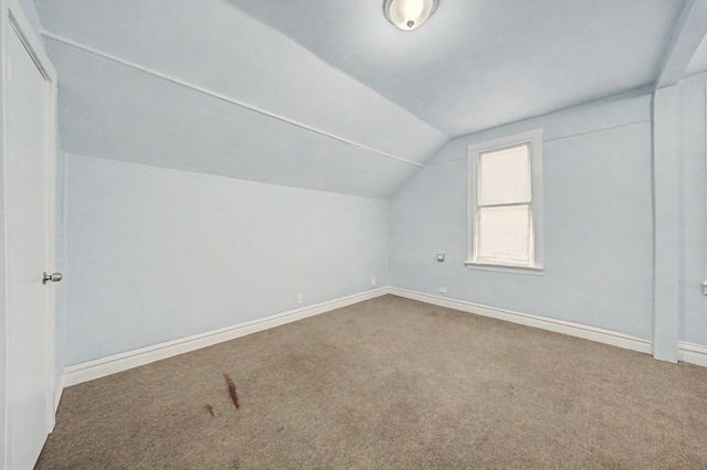8239 S Colfax Avenue, Chicago, IL 60617