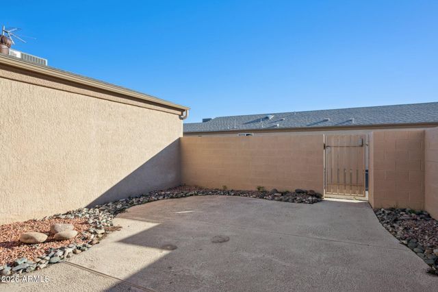 18615 N 136TH Drive, Sun City West, AZ 85375