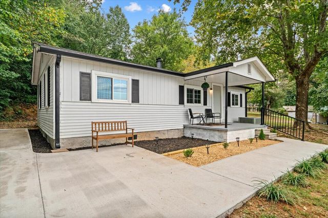 179 Hungry Valley Way, Dalton, GA 30720