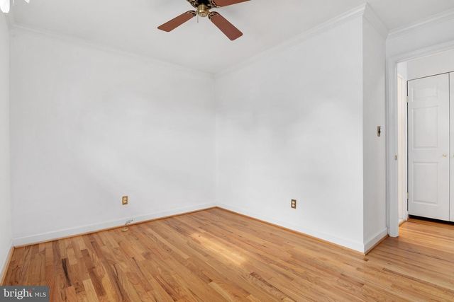 242 CROSS CREEK DR, Glen Burnie, MD 21061