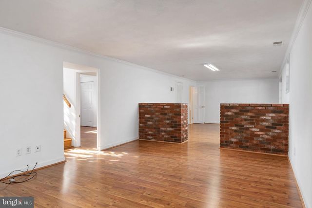 242 CROSS CREEK DR, Glen Burnie, MD 21061