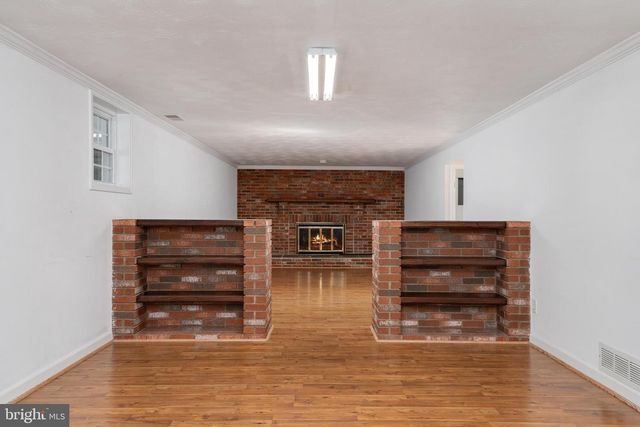 242 CROSS CREEK DR, Glen Burnie, MD 21061