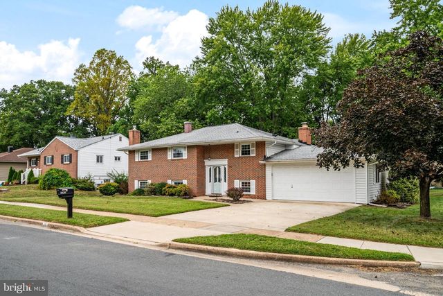 242 CROSS CREEK DR, Glen Burnie, MD 21061
