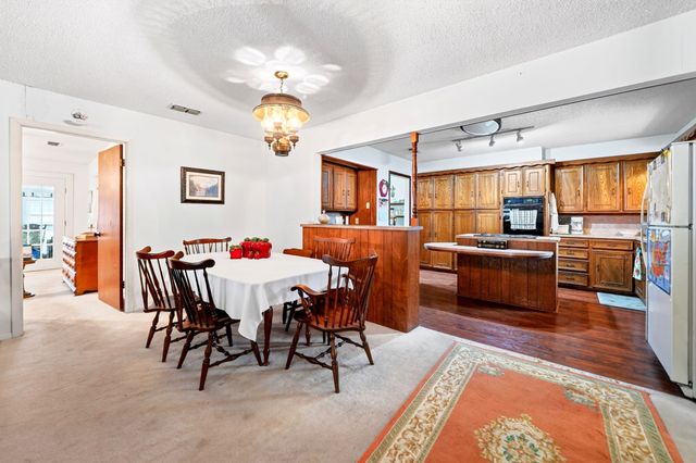 720 S Houston Street, Edgewood, TX 75117