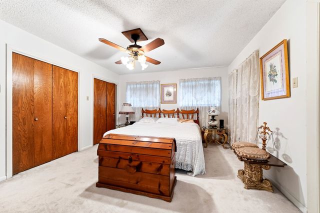 720 S Houston Street, Edgewood, TX 75117