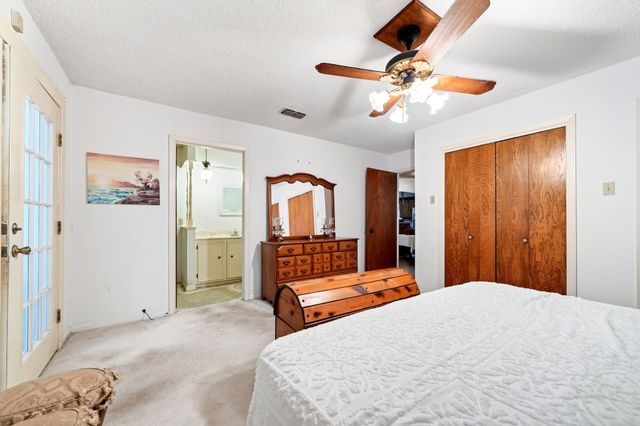720 S Houston Street, Edgewood, TX 75117