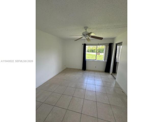 4709 Sable Pine Cir B1, West Palm Beach, FL 33417