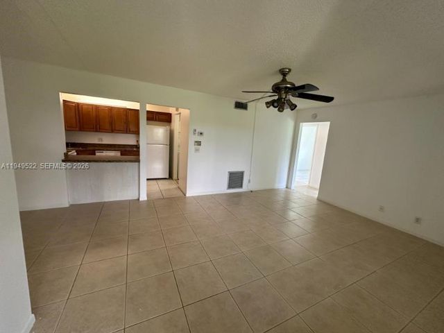 4709 Sable Pine Cir B1, West Palm Beach, FL 33417