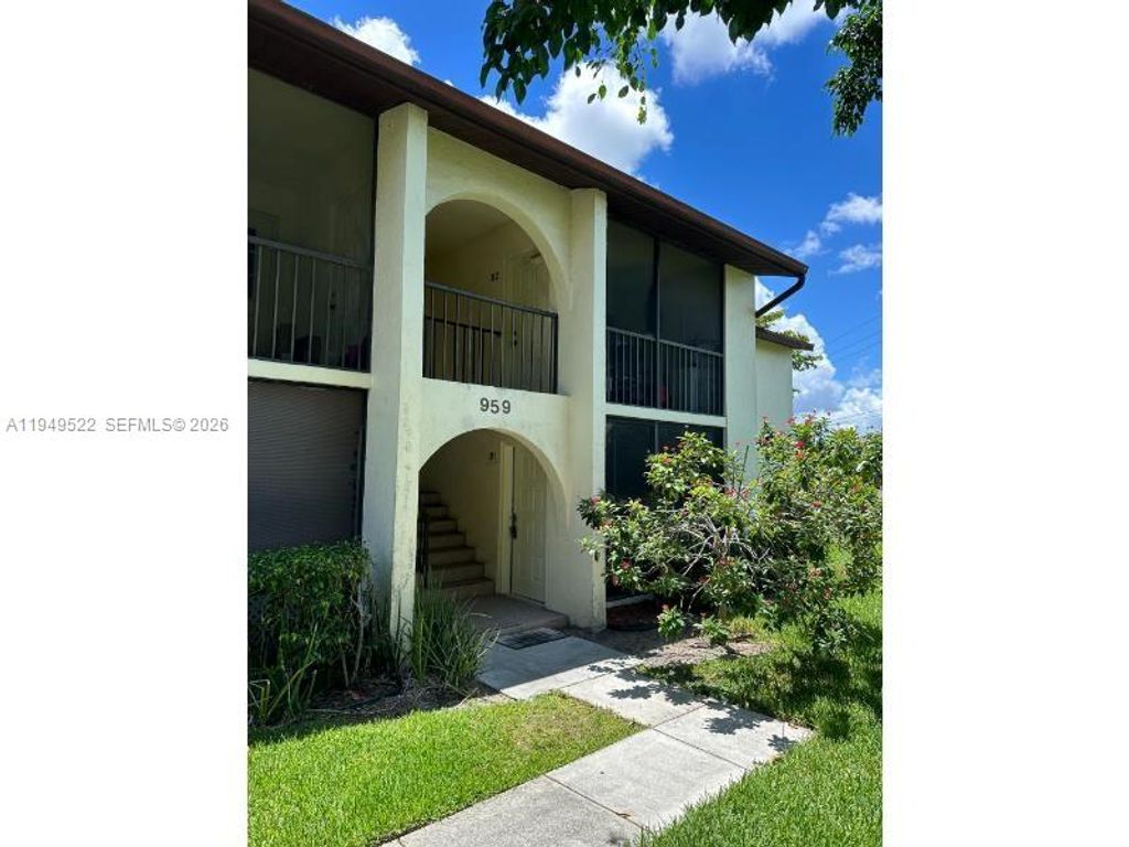 4709 Sable Pine Cir B1, West Palm Beach, FL 33417