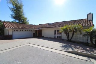 3694 Berwick Drive, La Canada Flintridge, CA 91011