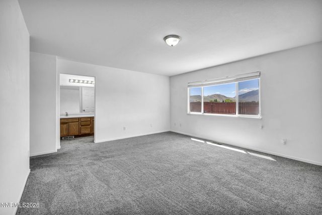 17704 Georgetown Drive, Reno, NV 89508