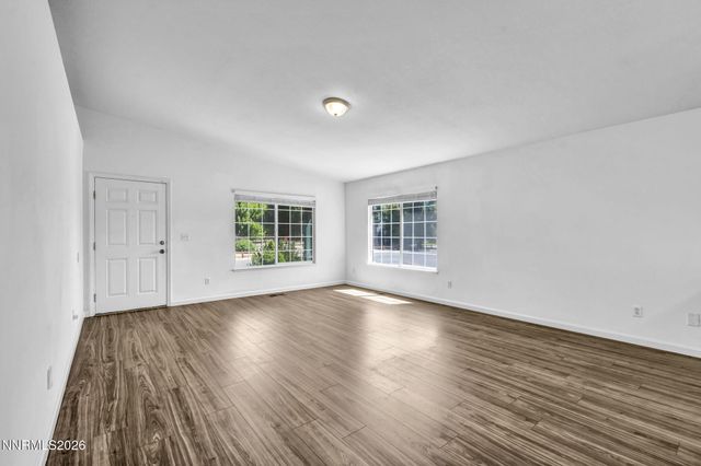 17704 Georgetown Drive, Reno, NV 89508