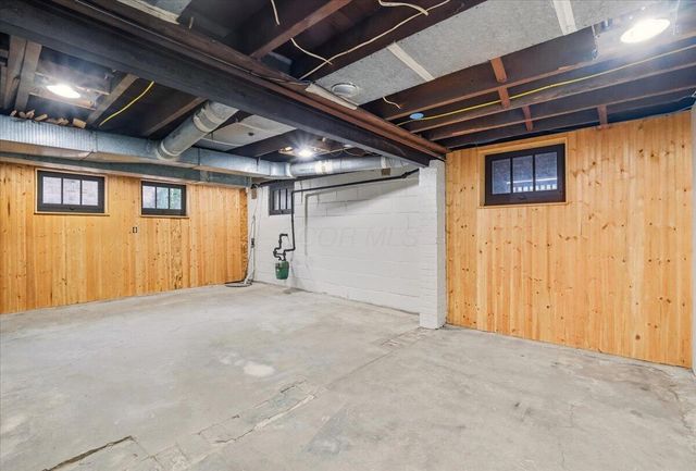 504 E Chestnut Street, Mount Vernon, OH 43050