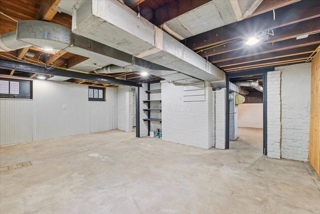 504 E Chestnut Street, Mount Vernon, OH 43050