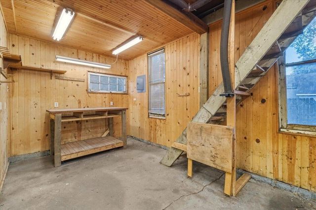 504 E Chestnut Street, Mount Vernon, OH 43050