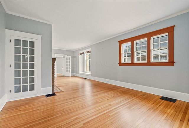 504 E Chestnut Street, Mount Vernon, OH 43050