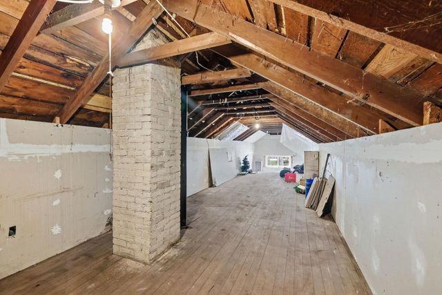 47 E 14TH STREET, Clintonville, WI 54929