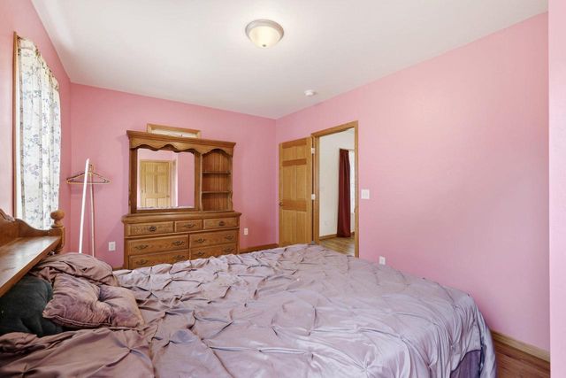 47 E 14TH STREET, Clintonville, WI 54929