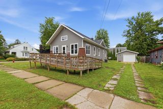 47 E 14TH STREET, Clintonville, WI 54929