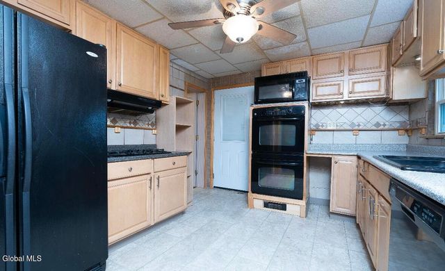 1723 5th Street, Rensselaer, NY 12144