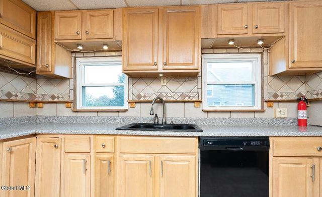 1723 5th Street, Rensselaer, NY 12144