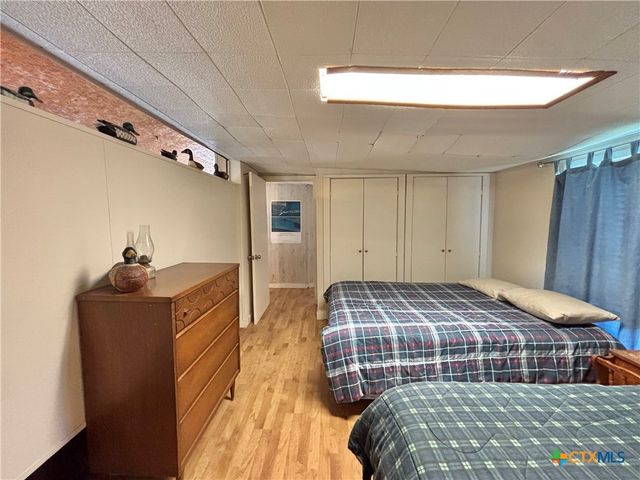 307 N 12th, Port O'connor, TX 77982