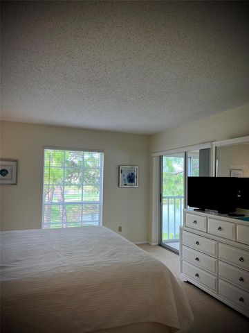 5242 WEDGEWOOD LANE 62, Sarasota, FL 34235