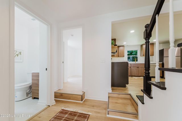 4024 Parthenia Ave, Louisville, KY 40215