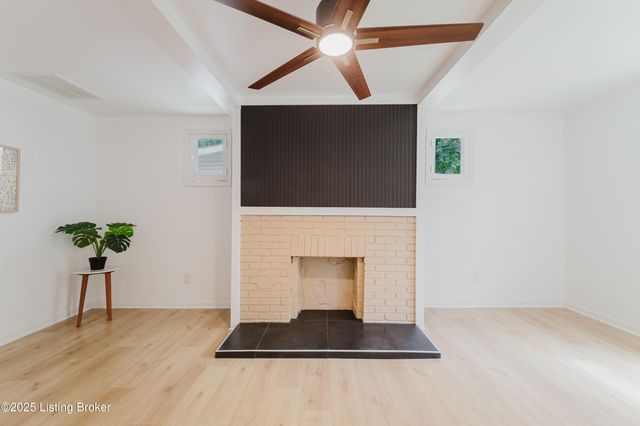 4024 Parthenia Ave, Louisville, KY 40215