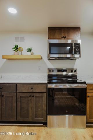 4024 Parthenia Ave, Louisville, KY 40215