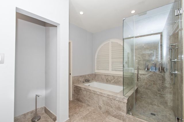 23 Vista Mill Place, The Woodlands, TX 77382