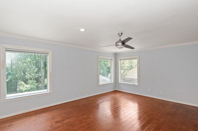 23 Vista Mill Place, The Woodlands, TX 77382