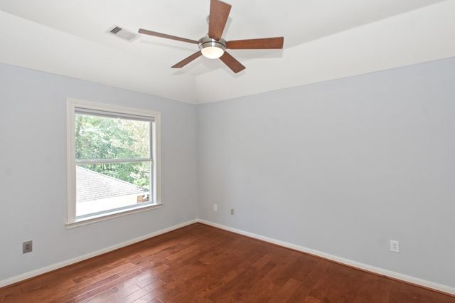 23 Vista Mill Place, The Woodlands, TX 77382
