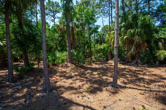 862 SW Grand Reserves Boulevard, Port St Lucie, FL 34986