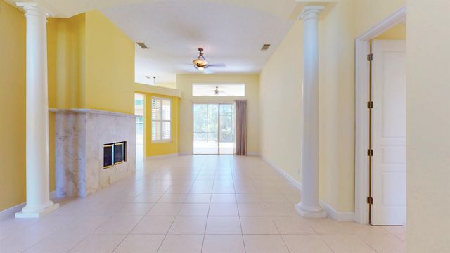 862 SW Grand Reserves Boulevard, Port St Lucie, FL 34986